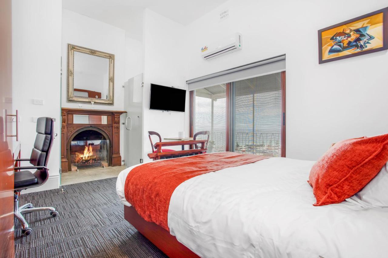 Oakleigh House Hotel Бърни Екстериор снимка